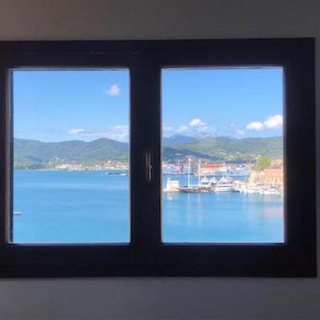 Le Stanze Sul Mare Hotel Портоферайо Екстериор снимка