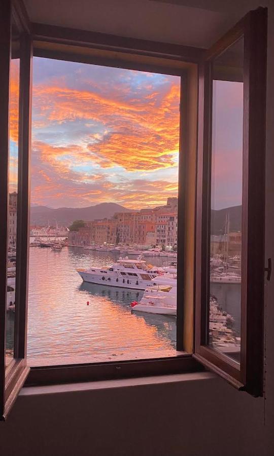 Le Stanze Sul Mare Hotel Портоферайо Екстериор снимка